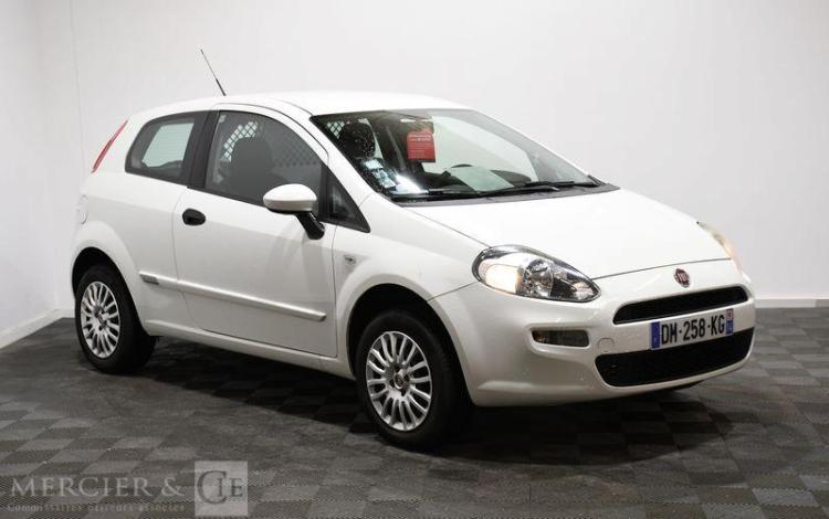 FIAT PUNTO BLANC DM-258-KG