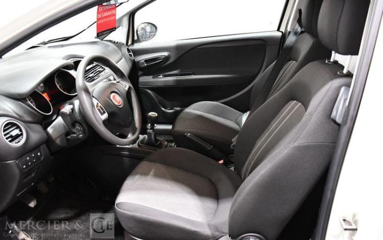 FIAT PUNTO BLANC DM-258-KG