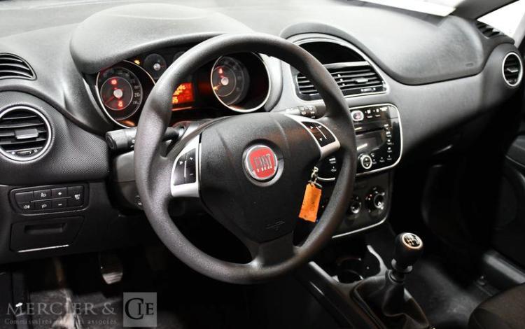 FIAT PUNTO BLANC DM-258-KG