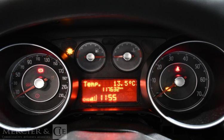 FIAT PUNTO BLANC DM-258-KG