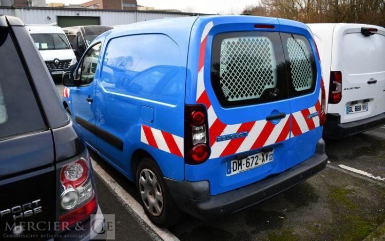 PEUGEOT PARTNER HDI BLEU DM-672-XV