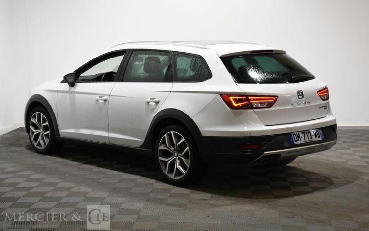 SEAT LEON SW 2,0 TDI 184CH DSG X-PERIENCE BLANC DM-713-WB