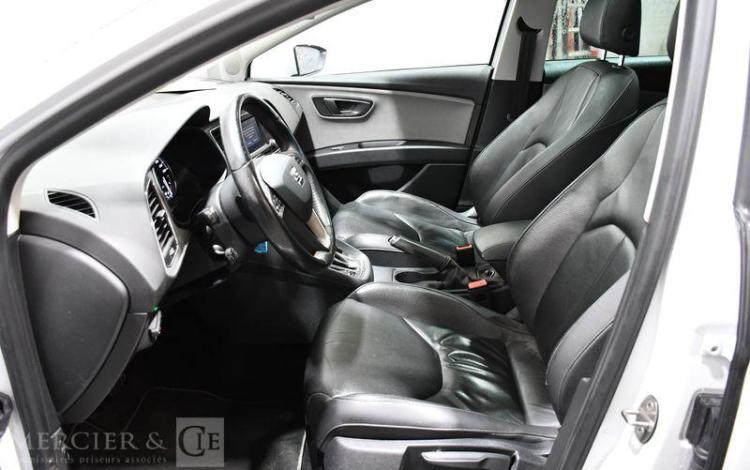 SEAT LEON SW 2,0 TDI 184CH DSG X-PERIENCE BLANC DM-713-WB
