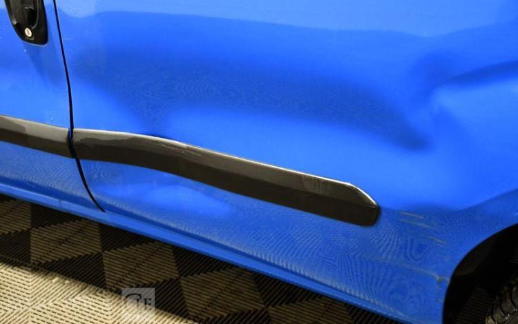 FIAT DOBLO GNV BLEU DN-210-DL