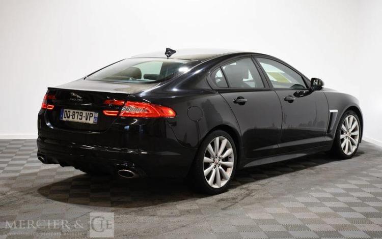 JAGUAR XF 3,0 D 240 LUXURY PREMIUM BVA NOIR DQ-879-VP