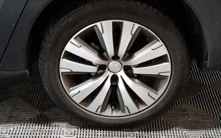 PEUGEOT 3008 1.6 BLUEHDI 120CH CROSSWAY GRIS DR-865-YN