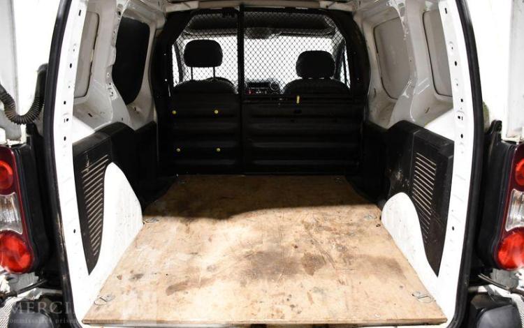 CITROEN BERLINGO BLANC DT-909-BH