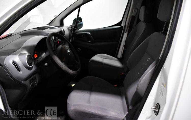 CITROEN BERLINGO BLANC DT-909-BH