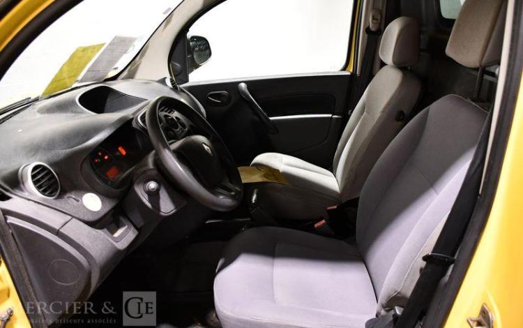 RENAULT KANGOO ZE JAUNE DV-431-LQ