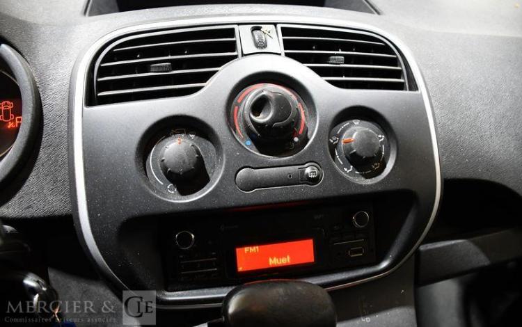 RENAULT KANGOO ZE  
 JAUNE DV-483-RY