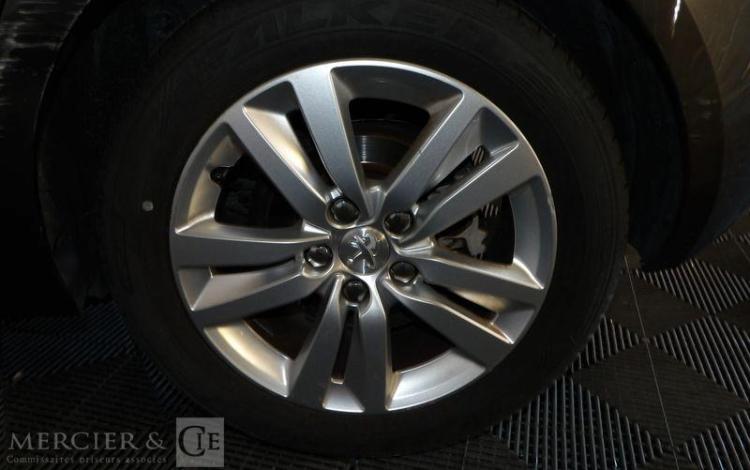 PEUGEOT 308 1.6 BLUEHDI 100 BUSINESS PACK GRIS DW-468-ZP
