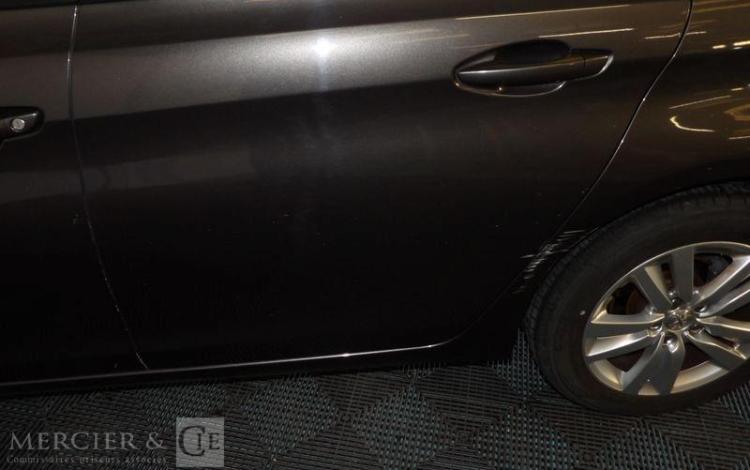 PEUGEOT 308 1.6 BLUEHDI 100 BUSINESS PACK GRIS DW-468-ZP