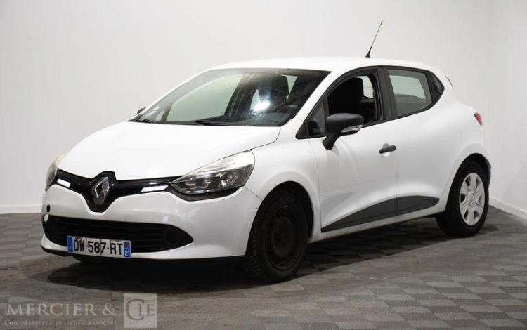 RENAULT CLIO  DW-587-RT