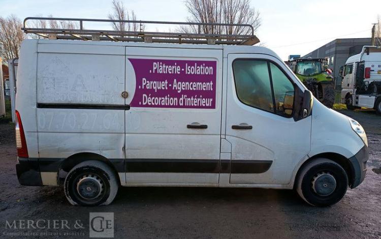 RENAULT MASTER FOURGON  DX-677-SH