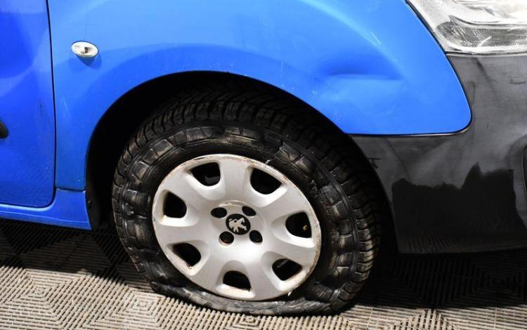 PEUGEOT PARTNER HDI BLEU DY-671-CW