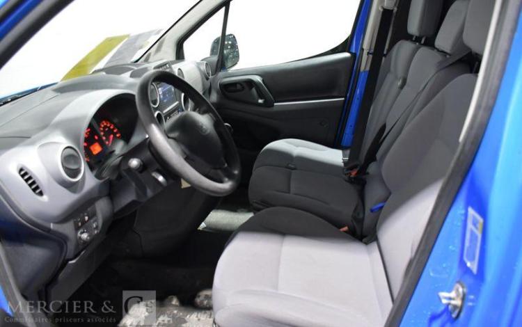 PEUGEOT PARTNER HDI BLEU DY-671-CW