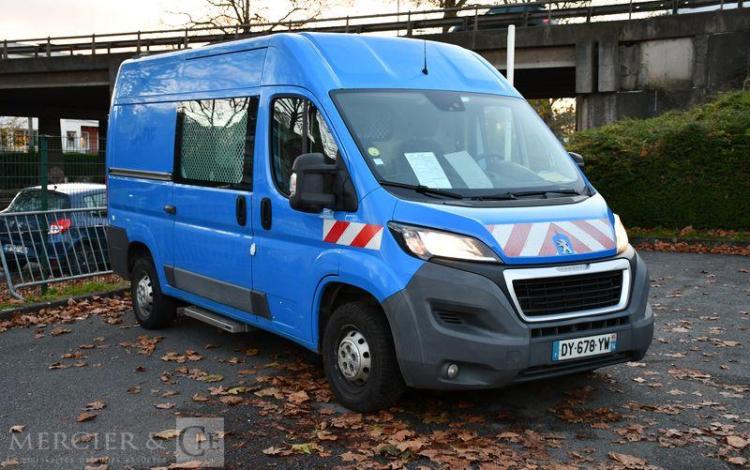 PEUGEOT BOXER HDI BLEU DY-678-YW