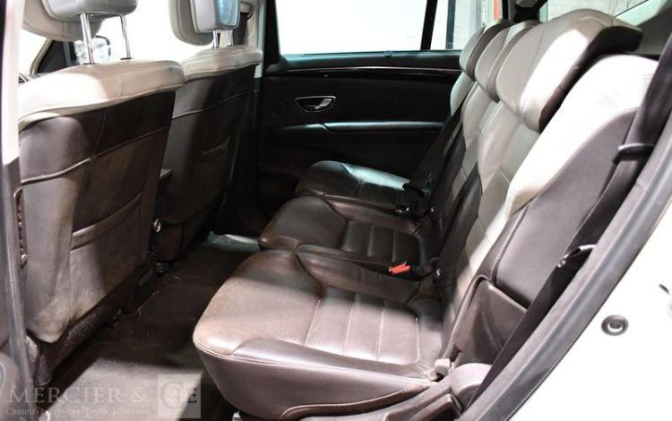 RENAULT ESPACE 1,6 DCI 160 ENERGY INITIALE PARIS EDC BVA BLANC EA-207-VK