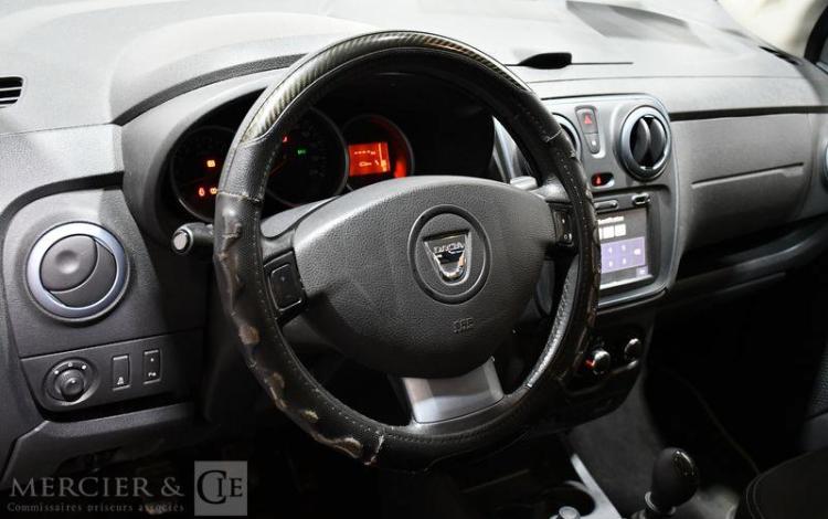 DACIA LODGY GRIS EA-792-FM