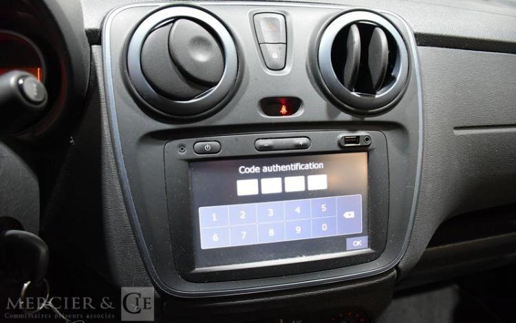 DACIA LODGY GRIS EA-792-FM