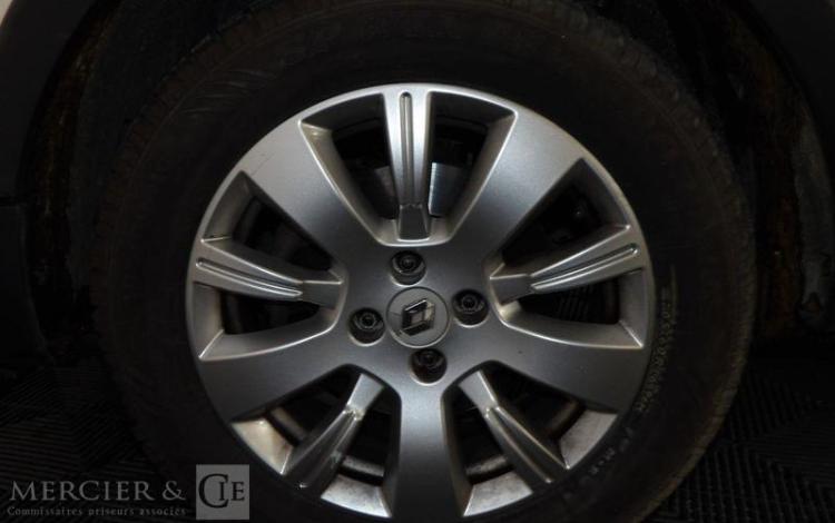 RENAULT CAPTUR 1.5 DCI 90 ENERGY ZEN BEIGE EA-869-HV