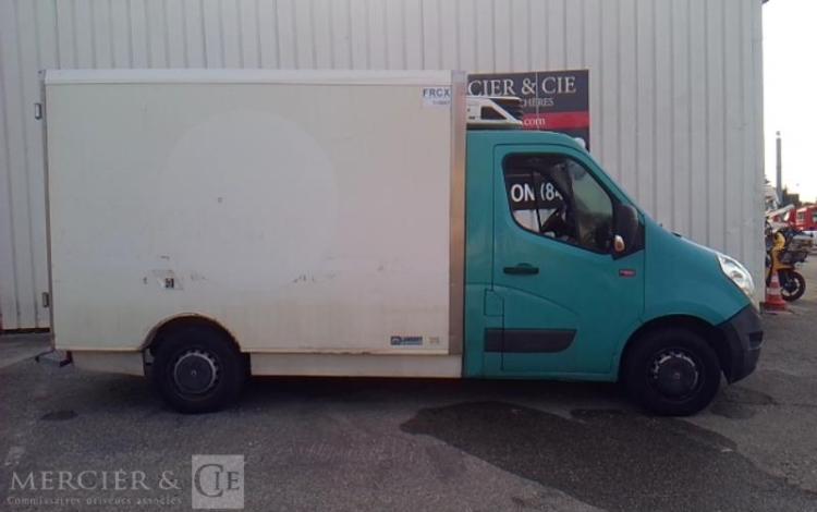 RENAULT MASTER 2,3 DCI 125 FRIGO BLANC EA-907-ZS