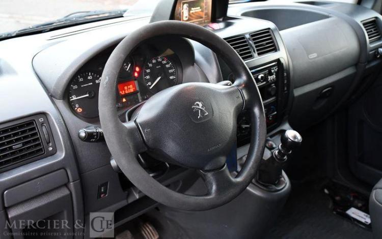 PEUGEOT EXPERT HDI BLEU ED-233-VQ