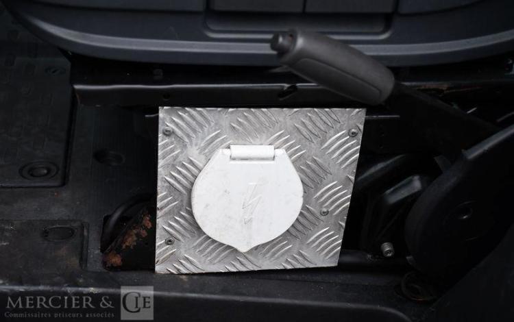 CITROEN JUMPER PLATEAU 2,2 HDI 150CH BLANC ED-758-FL