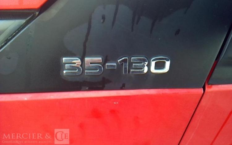 IVECO 35-130 BENNE SIMPLE CABINE COFFRE ROUGE EE-062-CH