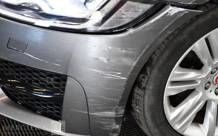 JAGUAR XF 3.0 D 300CH PREMIERE EDITION R-SPORT BVA GRIS EE-877-EM