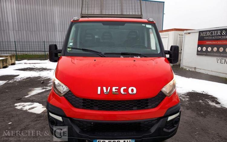 IVECO 35C13 BENNE SIMPLE CABINE COFFRE  EG-589-AH