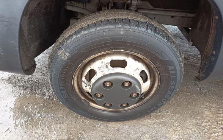 IVECO 35C13 BENNE SIMPLE CABINE COFFRE  EG-589-AH