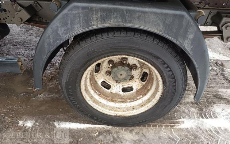 IVECO 35C13 BENNE SIMPLE CABINE COFFRE  EG-589-AH