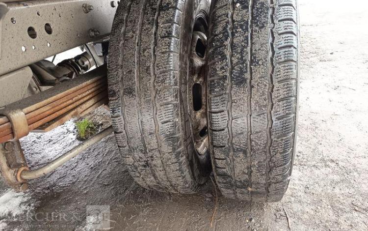 IVECO 35C13 BENNE SIMPLE CABINE COFFRE  EG-589-AH