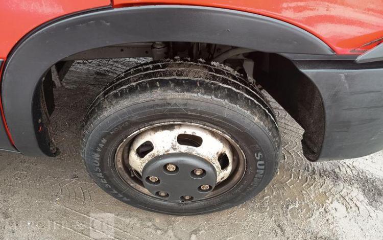 IVECO 35C13 BENNE SIMPLE CABINE COFFRE  EG-589-AH