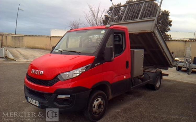 IVECO 35C13 BENNE SIMPLE CABINE COFFRE  EG-751-NV