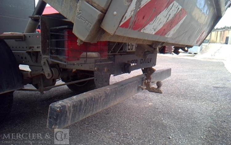 IVECO 35C13 BENNE SIMPLE CABINE COFFRE  EG-751-NV