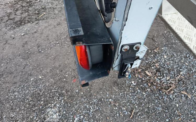 RENAULT MAXITY AVEC NACELLE KLUBB VT-60 NE -17 M – DIESEL – 1982 HEURES – ANNE 2016 BLANC EH-342-MX