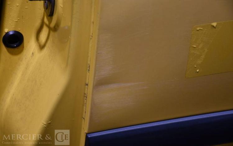 RENAULT KANGOO ZE JAUNE EH-495-BJ