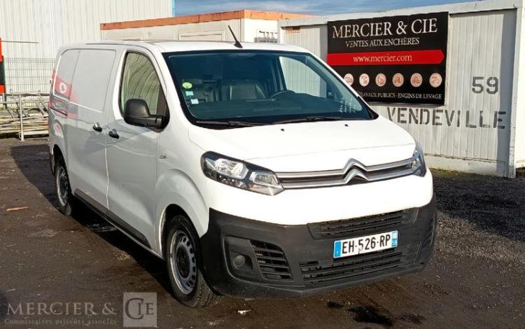 CITROEN JUMPY 2.0 BLUEHDI 120 M L2 CLUB DIESEL – 107876 KMS – ANNEE 2016 BLANC EH-526-RP