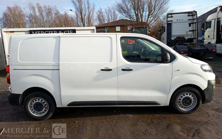 CITROEN JUMPY 2.0 BLUEHDI 120 M L2 CLUB DIESEL – 107876 KMS – ANNEE 2016 BLANC EH-526-RP