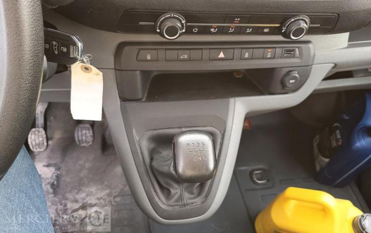 CITROEN JUMPY 2.0 BLUEHDI 120 M L2 CLUB DIESEL – 107876 KMS – ANNEE 2016 BLANC EH-526-RP