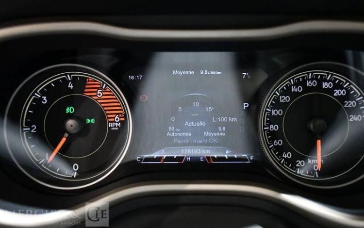 JEEP CHEROKEE 2,2L LIMITED NOIR EH-793-JY