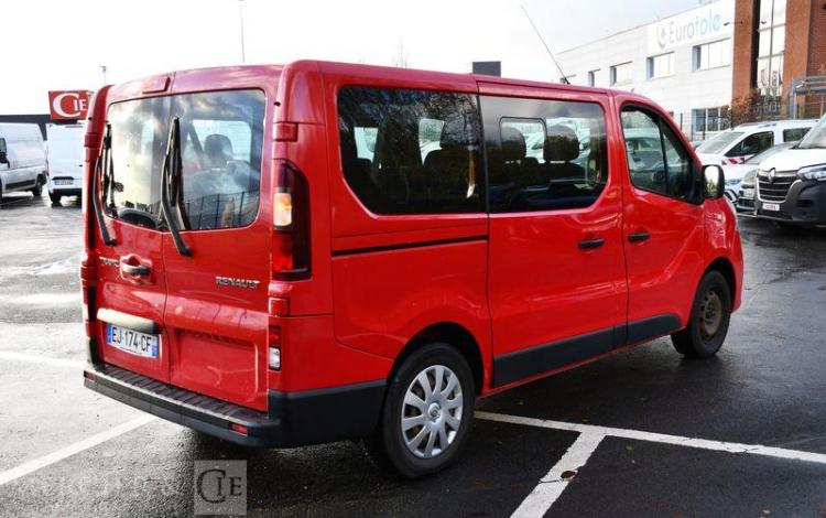 RENAULT TRAFIC COMBI 1.6 DCI 125 L1 ENERGY ZEN ROUGE EJ-174-CF