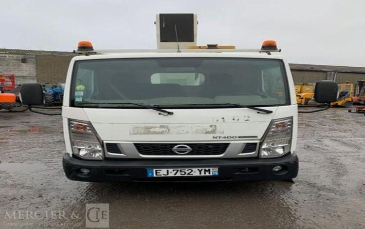 NISSAN CABSTAR AVEC NACELLE GSR E179T – 11 M – DIESEL 142419 KMS – ANNEE 2017  EJ-752-YM