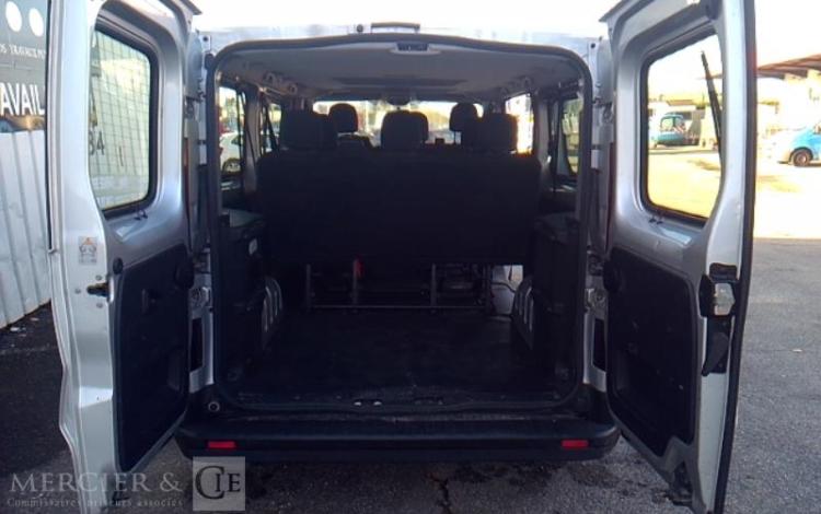 RENAULT TRAFIC DCI 125 9 PL GRIS EL-278-XP