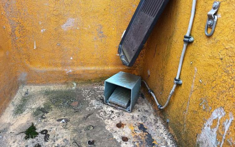 NISSAN CABSTAR NT400 AVEC NACELLE MULTITEL MT202 – 20 METRES – 2404 HEURES – ANNEE 2017 BLANC EL-347-SQ