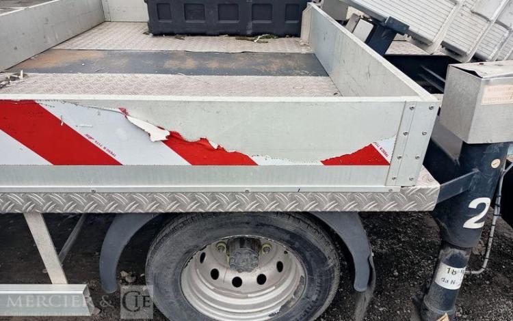 NISSAN CABSTAR NT400 AVEC NACELLE MULTITEL MT202 – 20 METRES – 2404 HEURES – ANNEE 2017 BLANC EL-347-SQ