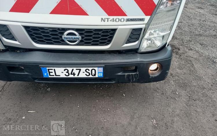 NISSAN CABSTAR NT400 AVEC NACELLE MULTITEL MT202 – 20 METRES – 2404 HEURES – ANNEE 2017 BLANC EL-347-SQ