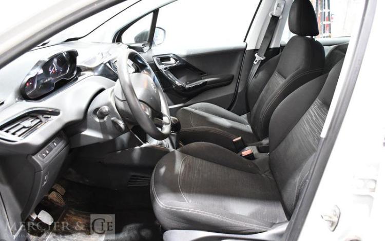 PEUGEOT 208 AFF 1,6 100CH PREMIUM BLANC EL-841-JE